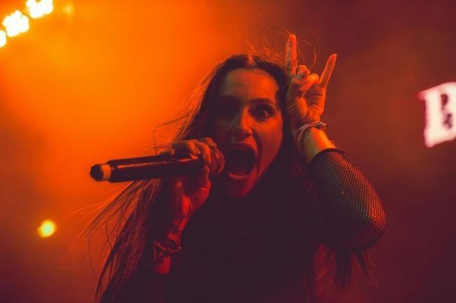 Diva_Satanica-1200-800