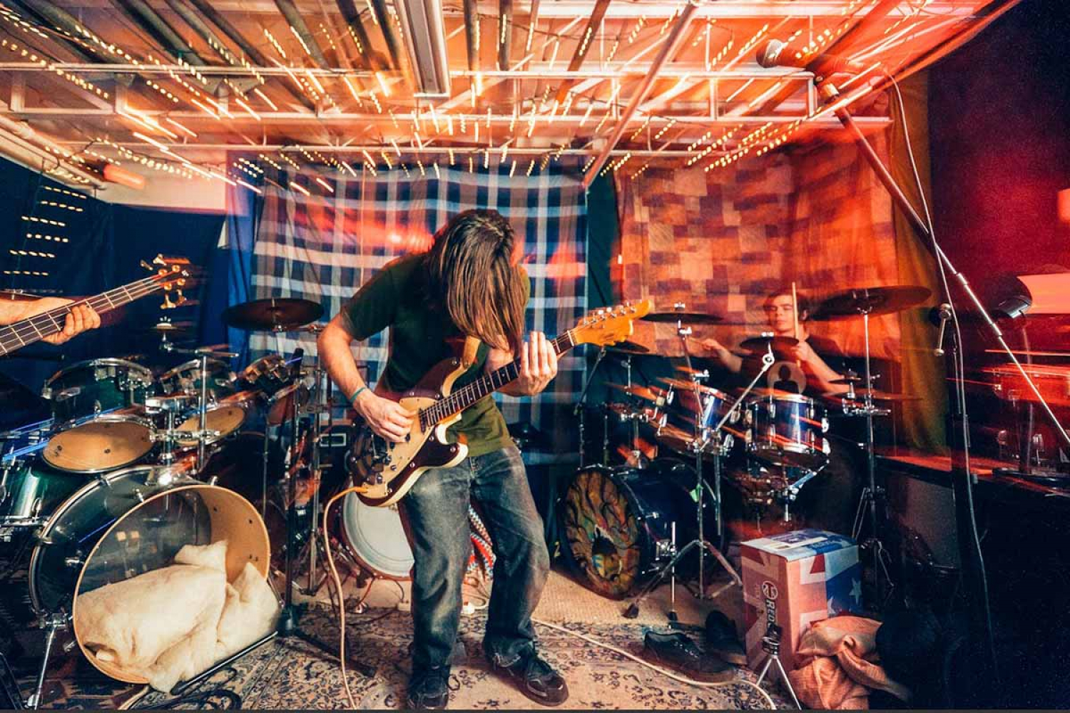 versiones jevis de canciones famosas